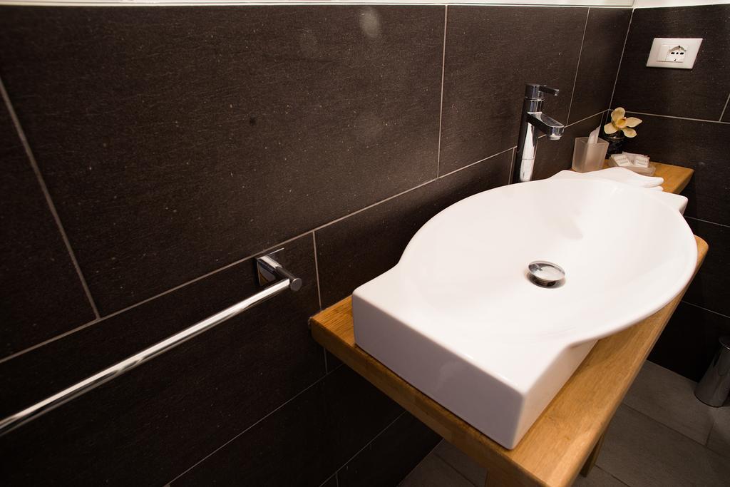 Le Erbe Guest House Viterbo Esterno foto